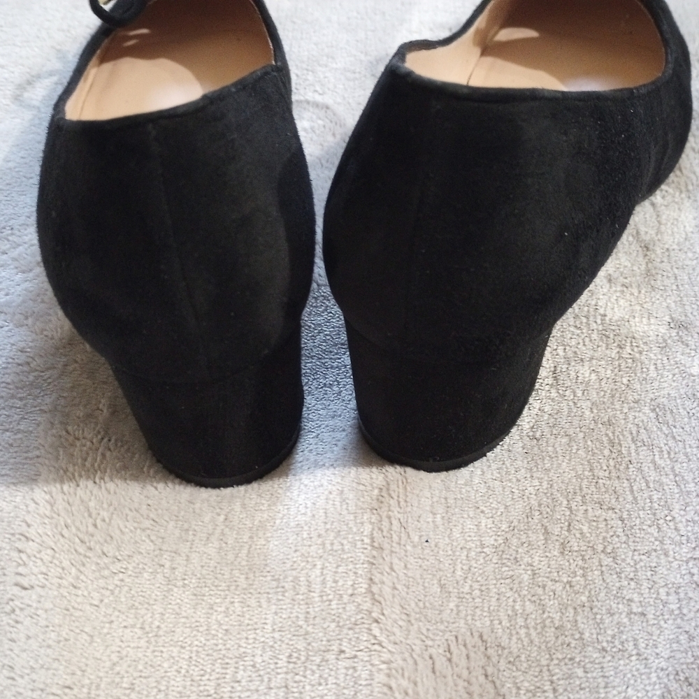 Stuart Weitzman Black Suede Low Heel Block Heel Pumps 7.5 - Picture 5 of 10
